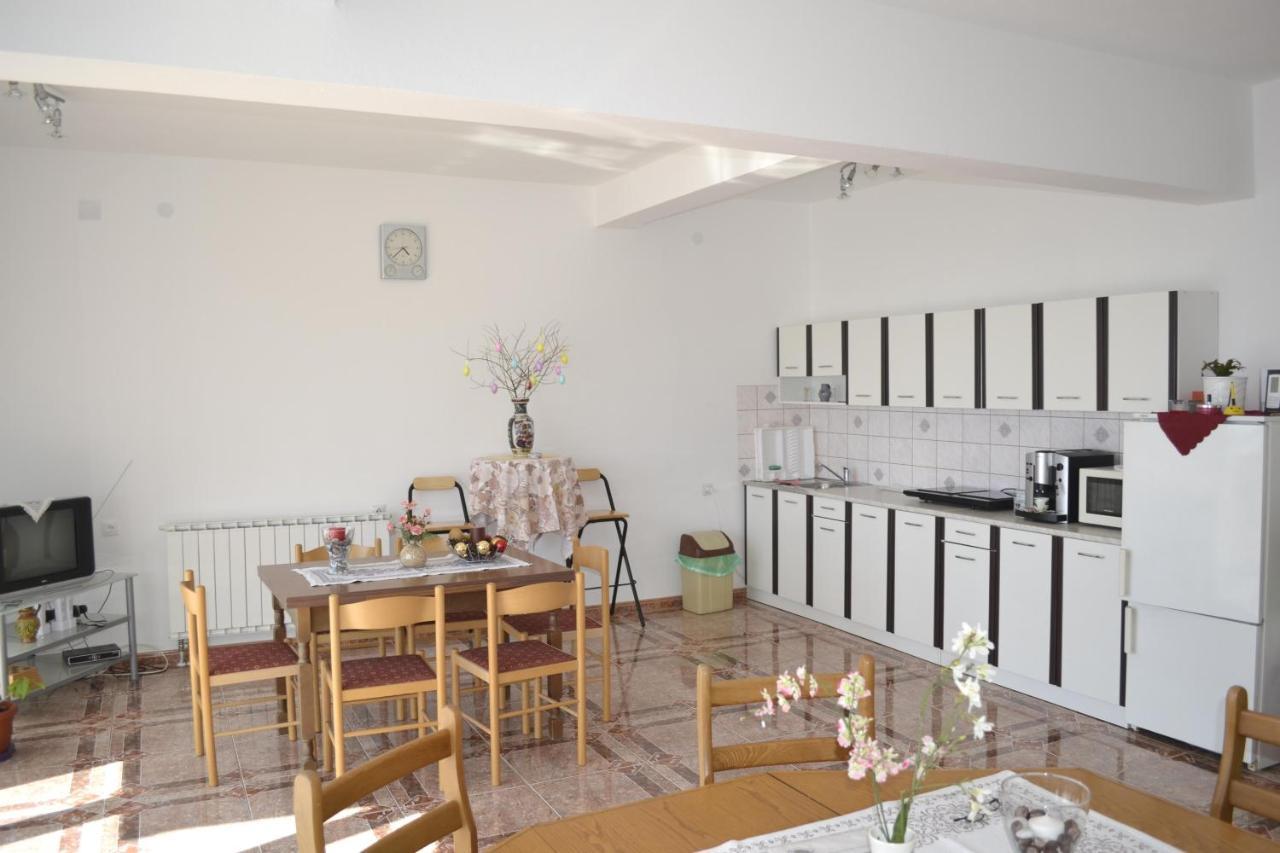 Guest House Morski Val بار المظهر الخارجي الصورة